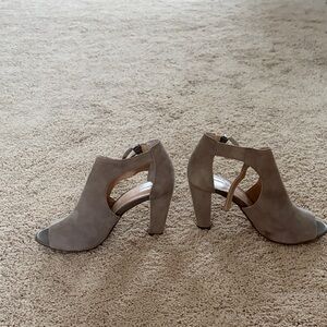 Banana Republic Taupe Cutout Heels